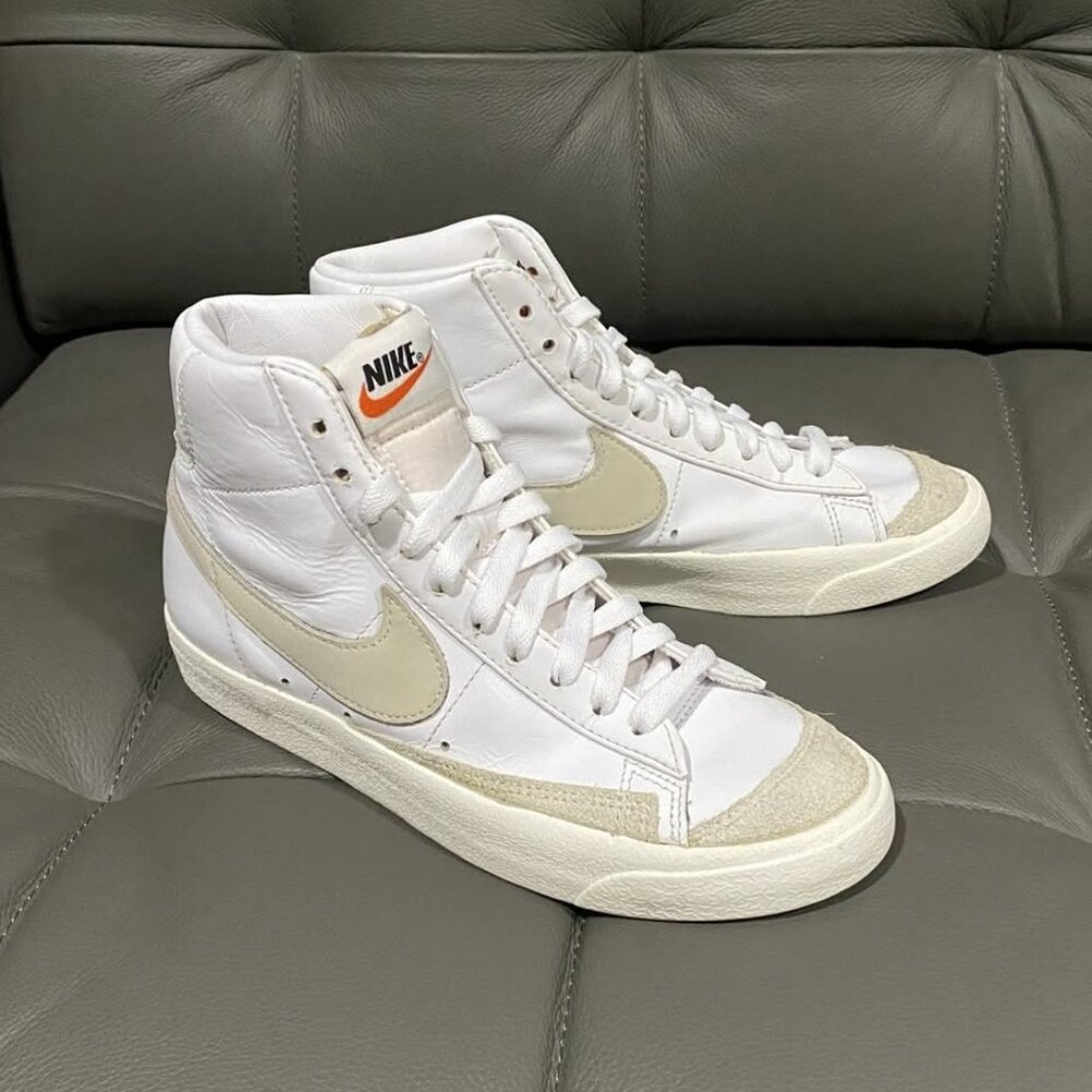 Nike Blazer '77 Mid Shoes - Size 7